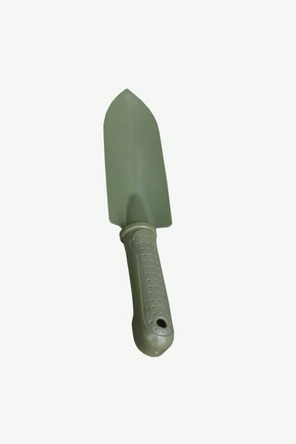 Pelle avec manche en plastique